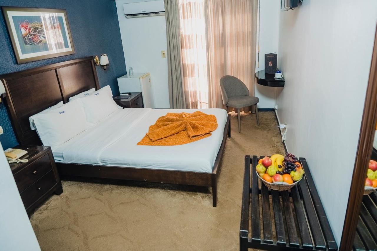 Hotel Nina Dakar Bagian luar foto
